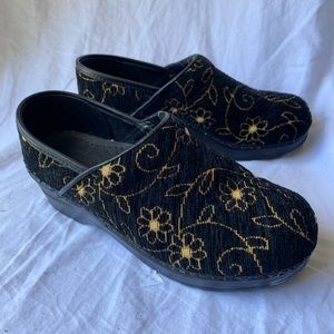 Dansko - Black/Gold Embroidery Nurse Clogs